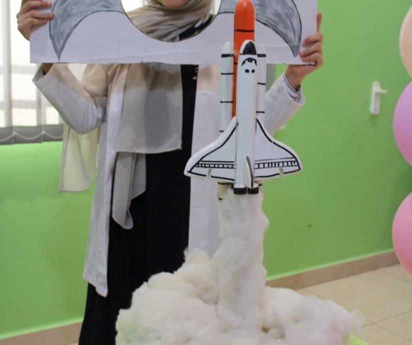 (أنشتاين العمريّة)